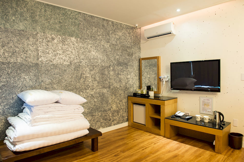 Pungnam Tourist Hotel Jeonju Esterno foto